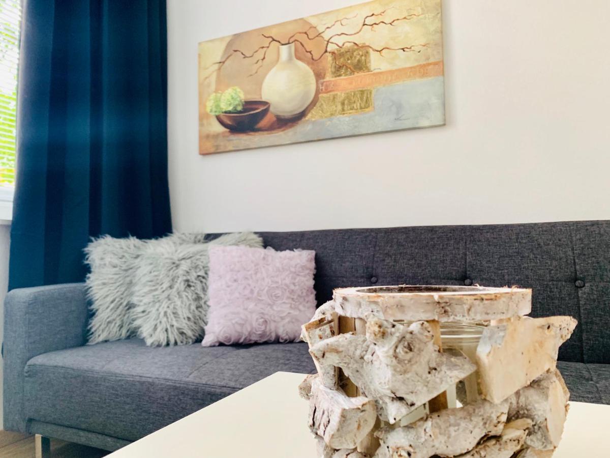 Moderner Bungalow, 20 Minuten Bis Hannover City, 24H Check-In Garbsen Buitenkant foto